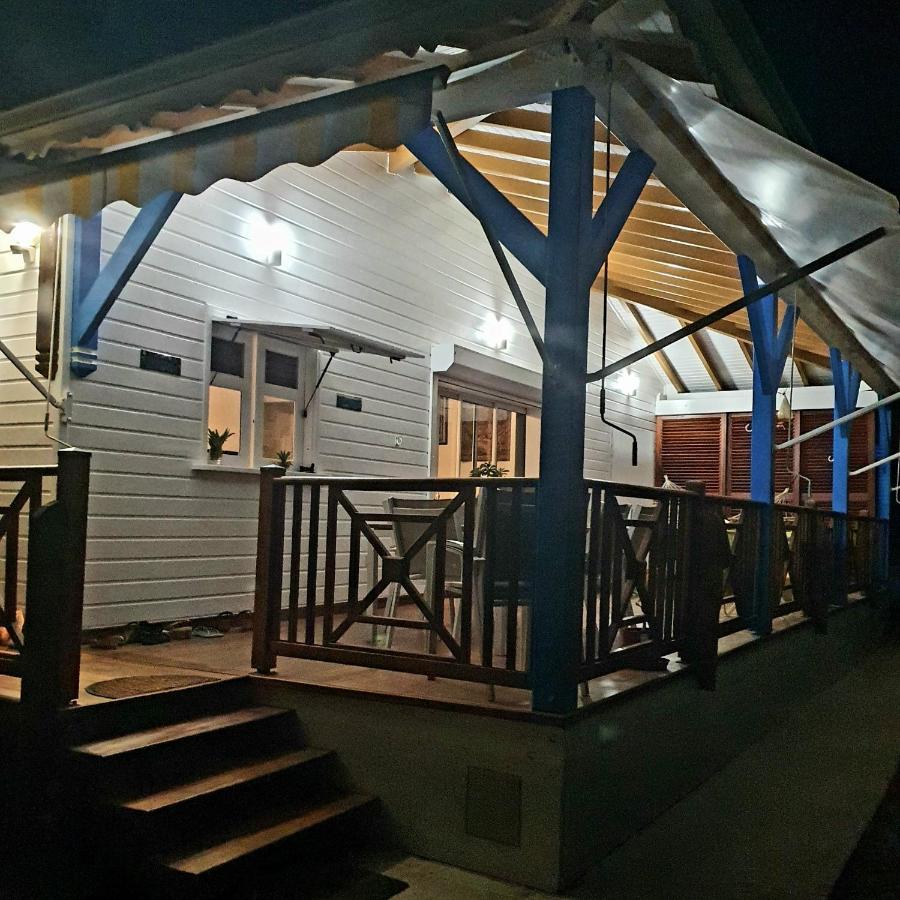 Deux Chambres Et Deux Salles De Bain Dans La Maison De Michelle L'Amirade Grande Anse  Buitenkant foto
