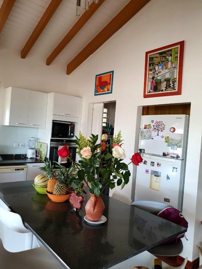 Deux Chambres Et Deux Salles De Bain Dans La Maison De Michelle L'Amirade Grande Anse  Buitenkant foto